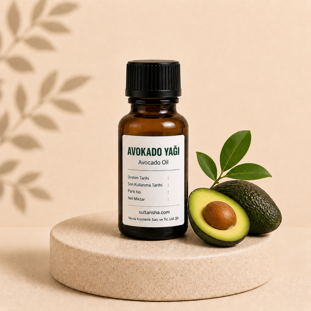 Avokado Yağı (Avocado Oil) cilt ve saç bakım ürünlerinde kullanılan bitkisel yağ.