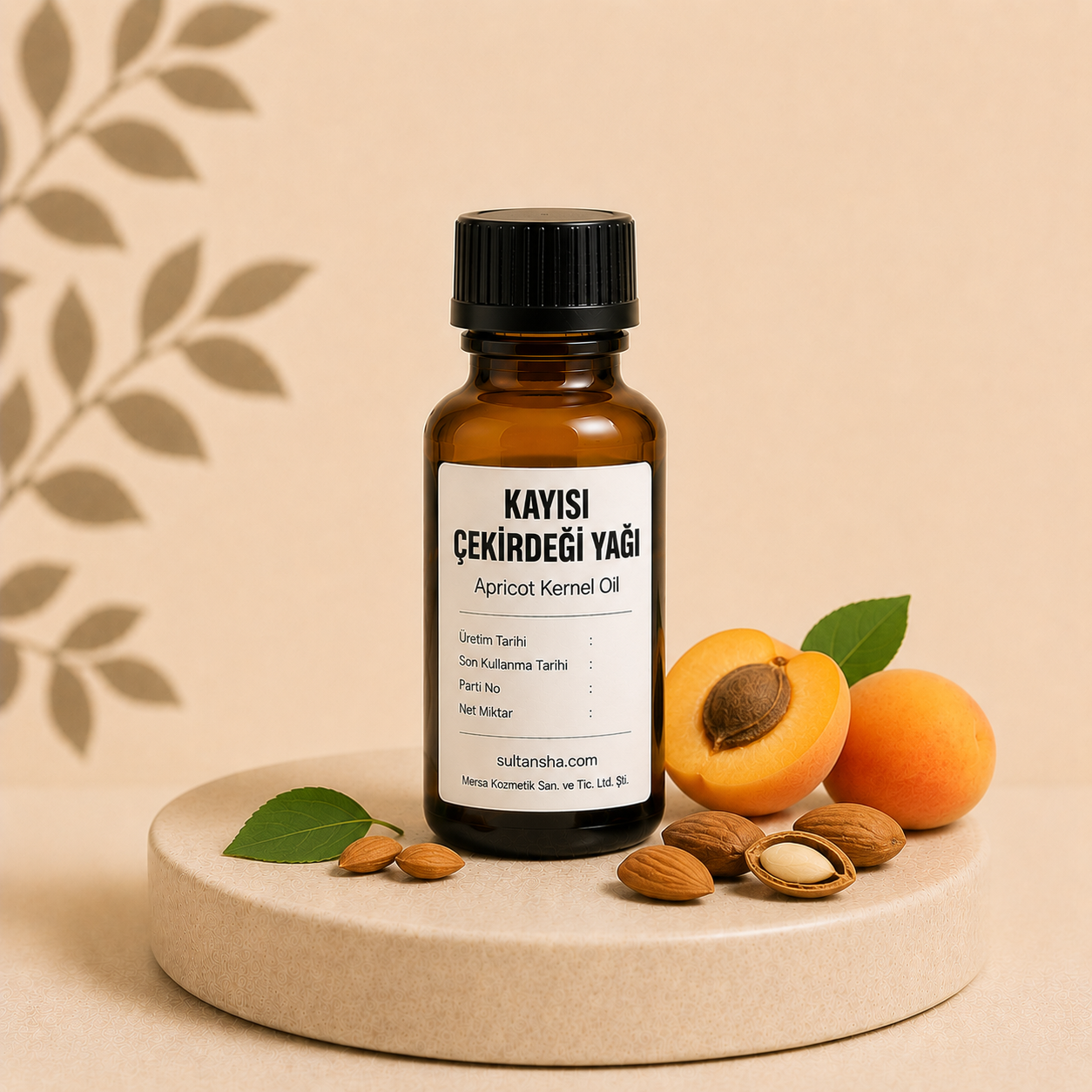 Kayısı Çekirdeği Yağı (Apricot Kernel Oil) cilt ve saç bakım ürünlerinde kullanılan bitkisel yağ.