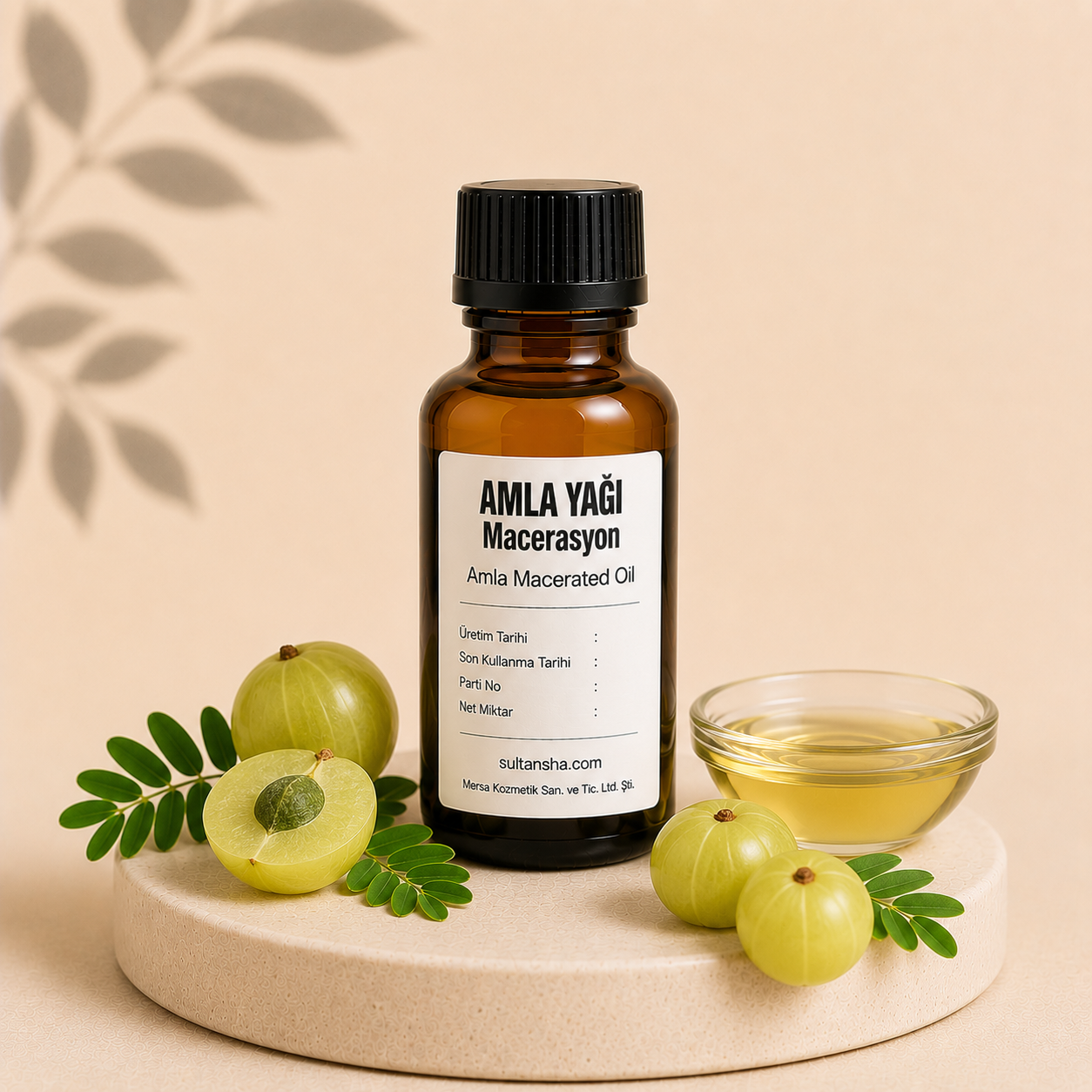 Amla Yağı (Amla Oil) saç ve cilt bakımında kullanılan bitkisel maserasyon yağı.